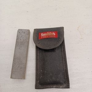 Smith's sharpening stone a belt loop carry case.